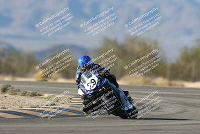 media/Dec-07-2025-CVMA (Sun) [[3e7d2de5dc]]/Race 12- Formula 40 MW and LW/